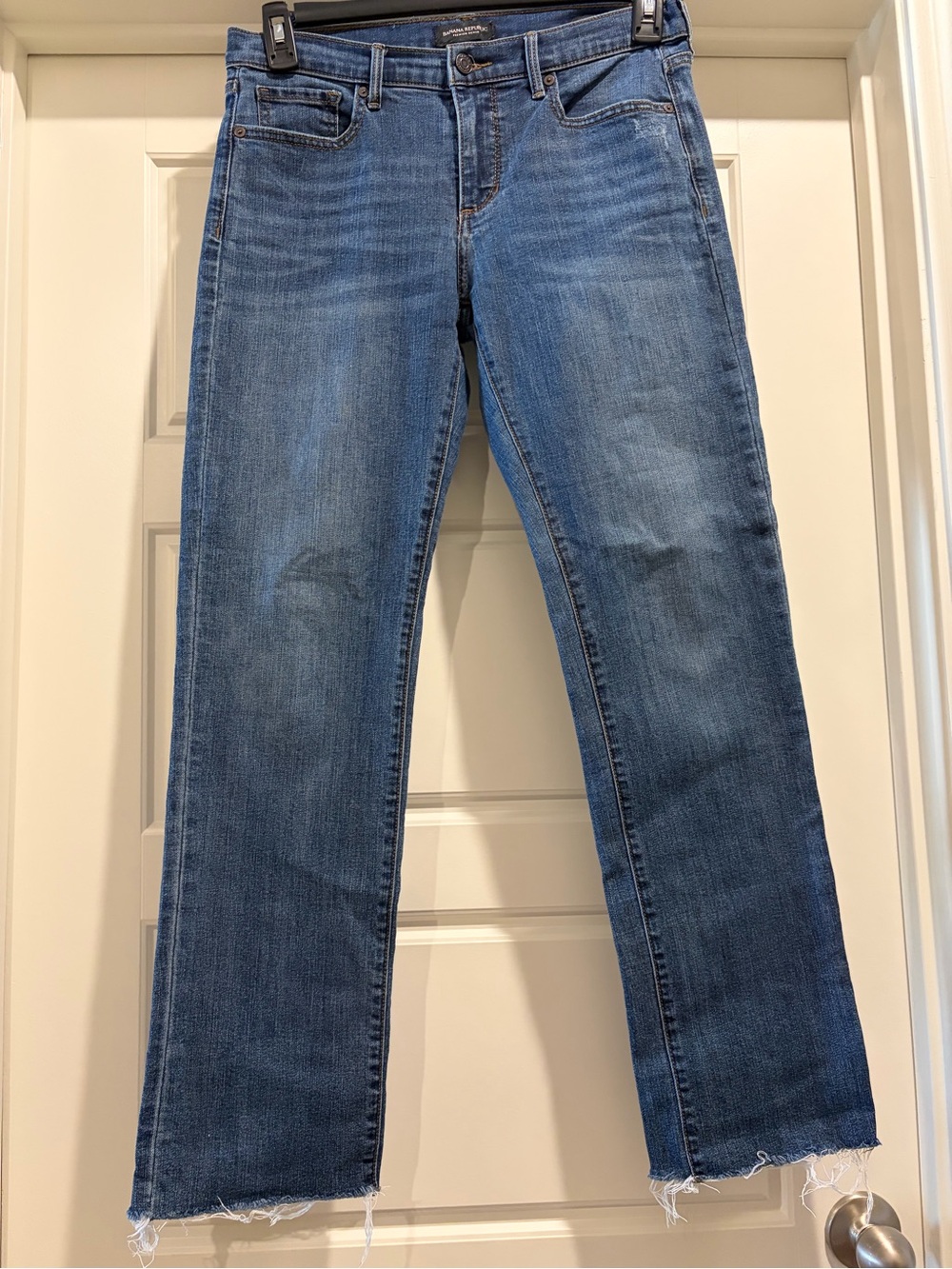 Banana Republic Women's Girlfriend Jeans in Medium Blue